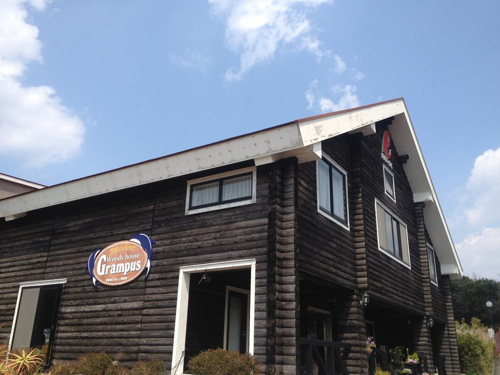 Grampus Inn Shirahama Luaran gambar