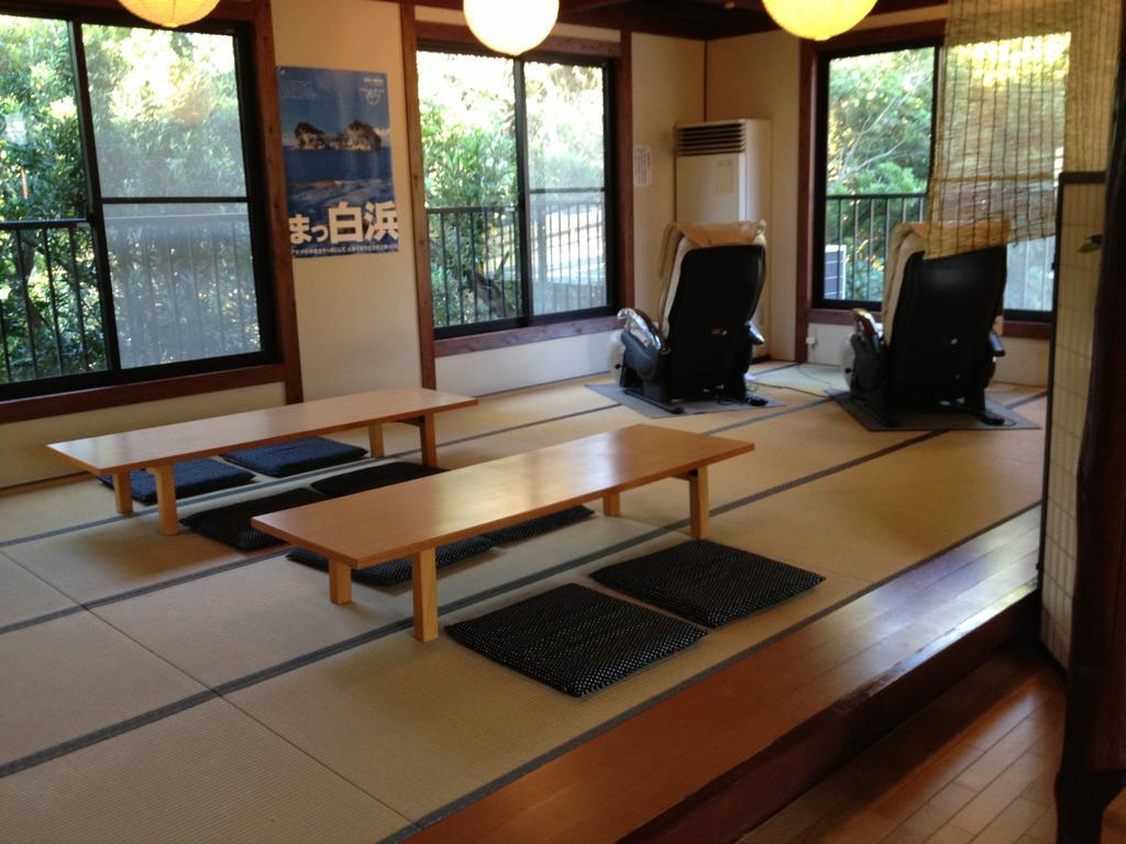 Grampus Inn Shirahama Luaran gambar