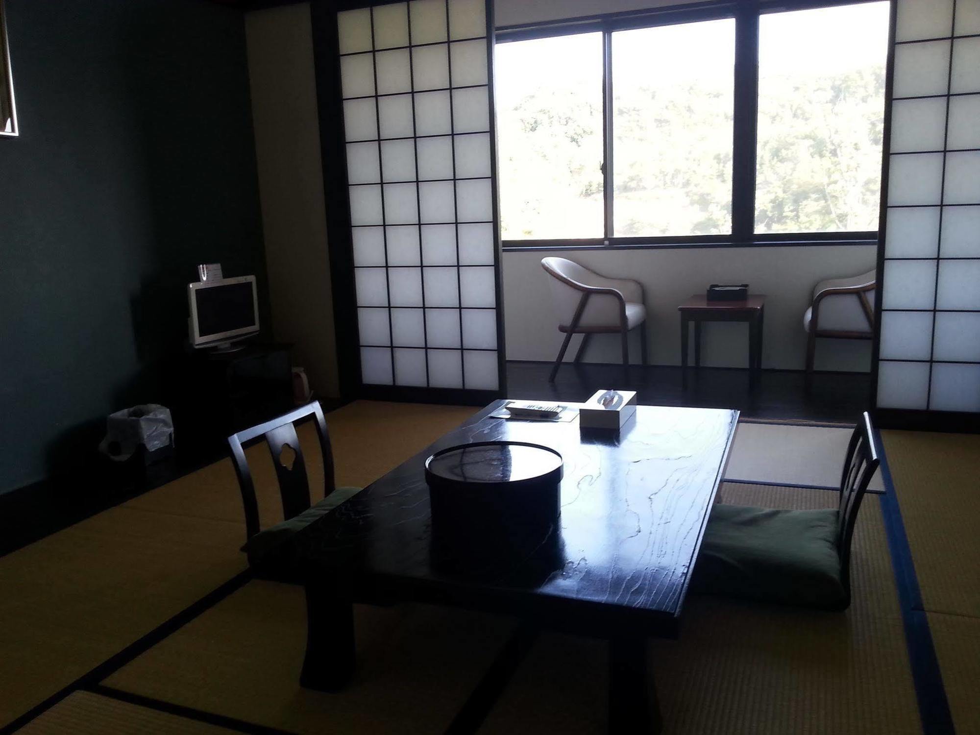 Grampus Inn Shirahama Luaran gambar