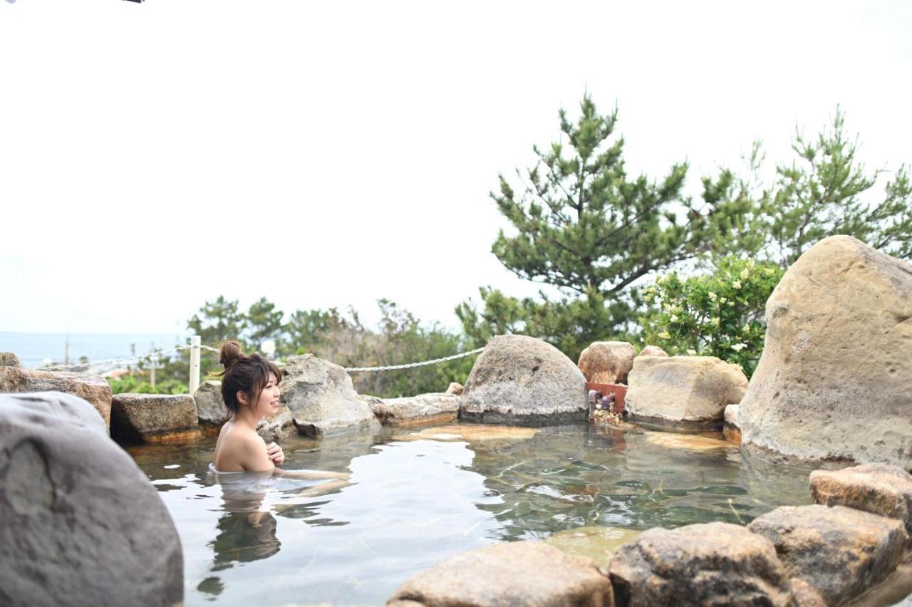 Grampus Inn Shirahama Luaran gambar